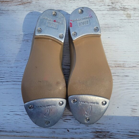 BLOCH - Little Girls Size 8 - Beige Tap Shoes - Picture 2 of 5